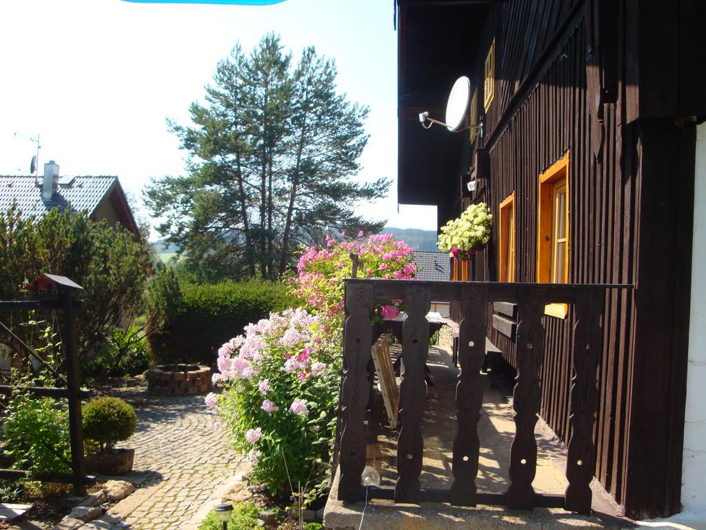 Apartmán Na Šumavě-Volary Apartamento Exterior foto