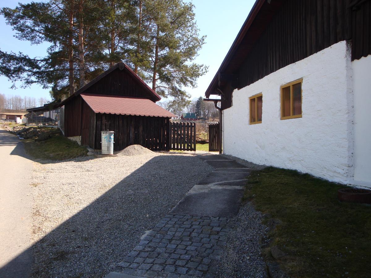 Apartmán Na Šumavě-Volary Apartamento Exterior foto